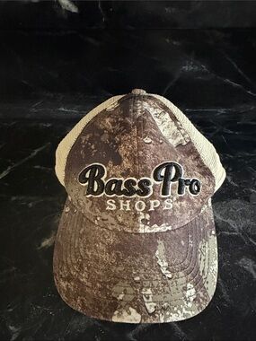 Bass Pro Shops Tan Camo & Black Sparkle Mesh-Back Hat